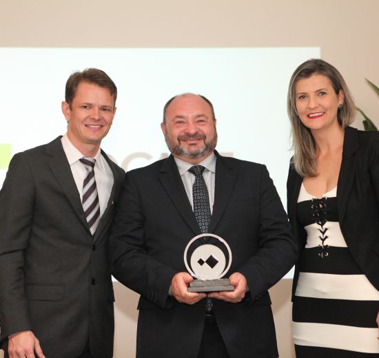 Acibalc premia 25 empreendedores em noite de homenagens durante a 8ª edição do Prêmio Cambori 
