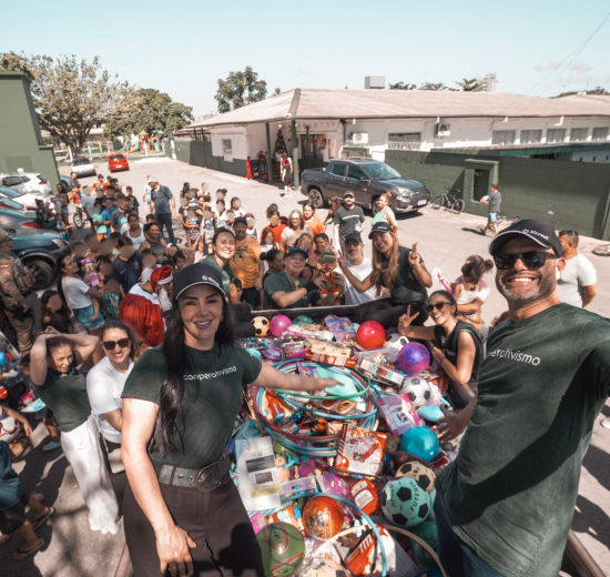 Núcleo de Cooperativismo da ACIBALC arrecada cerca de 1,8 mil brinquedos em campanha de Natal